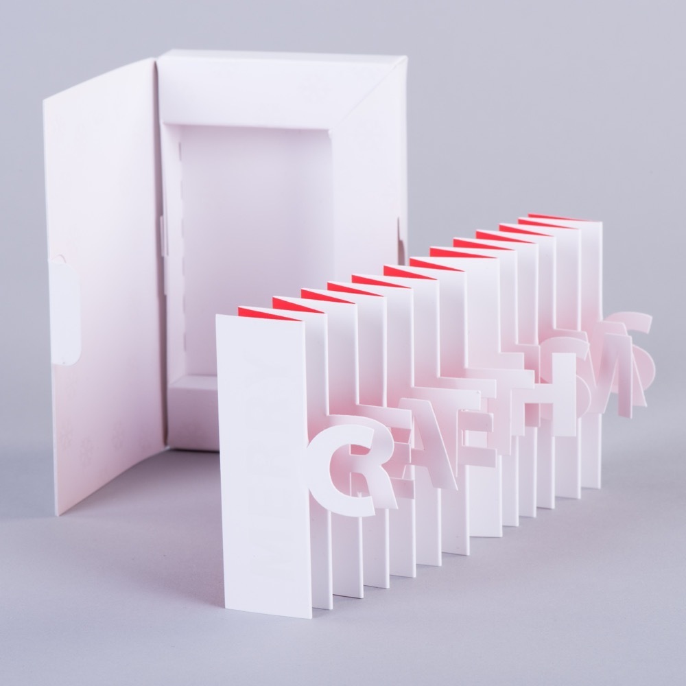 Concertina word expanding mailer